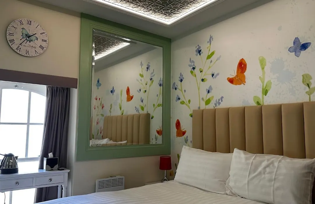 The Duchess Belle Hotel-1